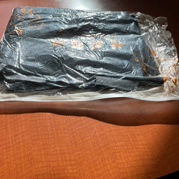 WOMEN'S PONCHO BATWING SLEEVE PONCHO SHAWL FRINGED CAPE BLACK AND GRAY - MINT!!! - Picture 13 of 14